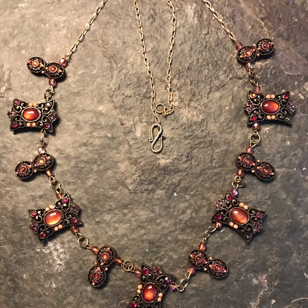 Art Deco Glass and Rhinestone Metal Link Necklace